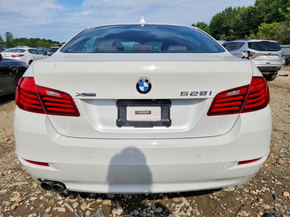 57303636 :رقم المزاد ، WBA5A7C55GG642506 vin ، 2016 Bmw 528 مزاد بيع