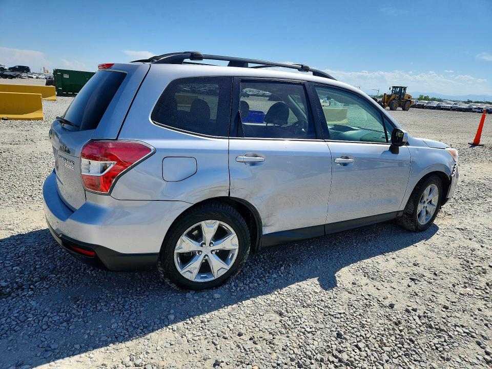 57631496 :رقم المزاد ، JF2SJADC4FH519838 vin ، 2015 Subaru Forester مزاد بيع