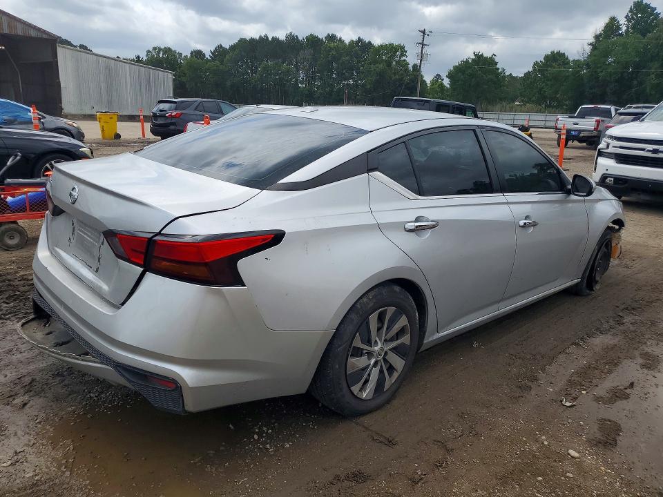 Продажа на аукционе авто 2019 Nissan Altima, vin: 1N4BL4BV4KC228588, номер лота: 56300456