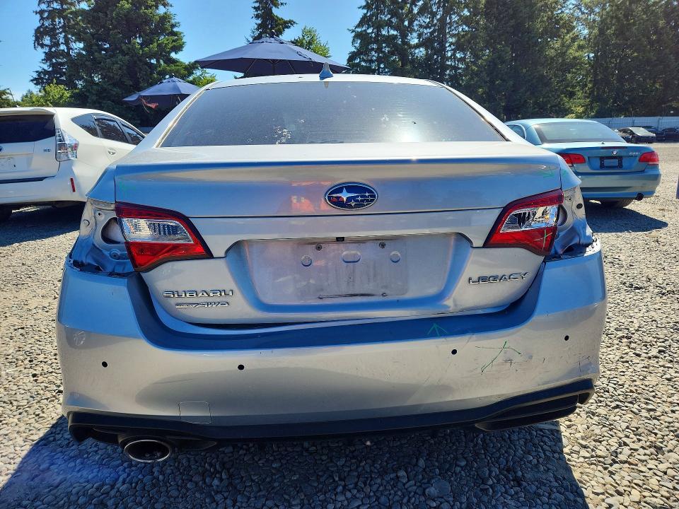 2018 Subaru Legacy მანქანა იყიდება აუქციონზე, vin: 4S3BNAN69J3030532, აუქციონის ნომერი: 55761376