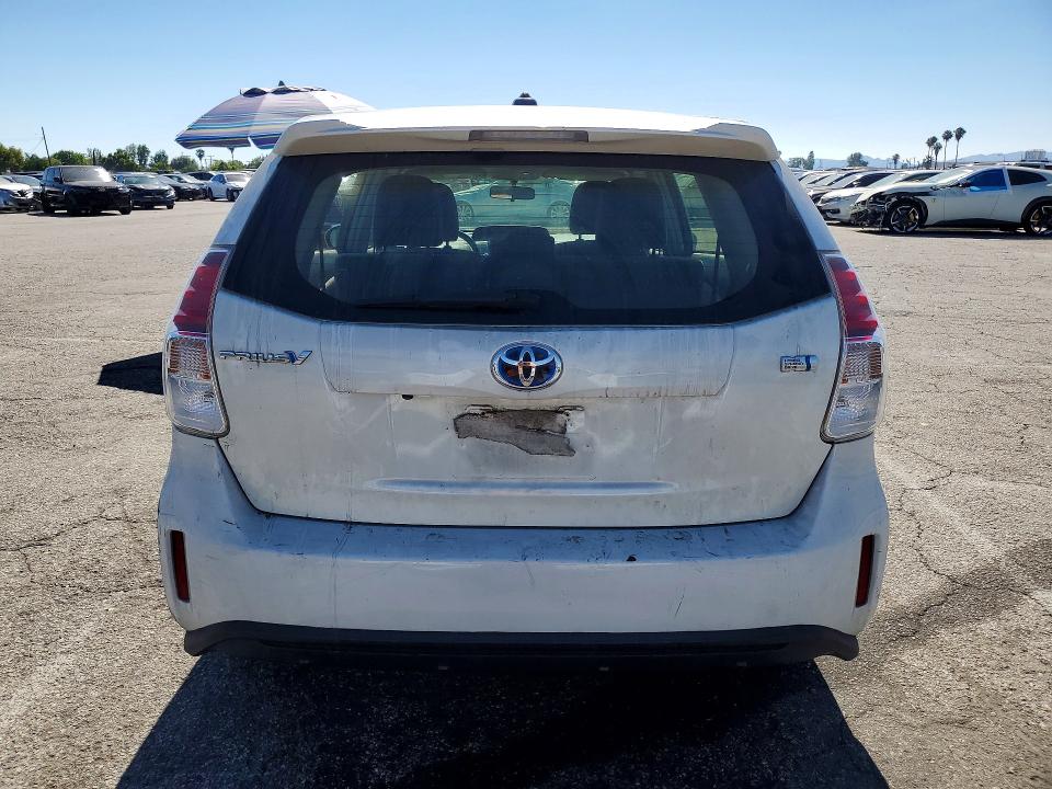 Продажа на аукционе авто 2015 Toyota Prius V, vin: JTDZN3EU4FJ040445, номер лота: 58623716