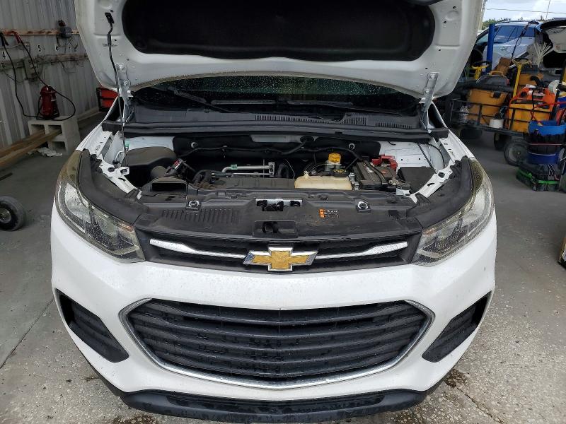 56866196 :رقم المزاد ، 3GNCJKSB3JL174418 vin ، 2018 Chevrolet Trax مزاد بيع