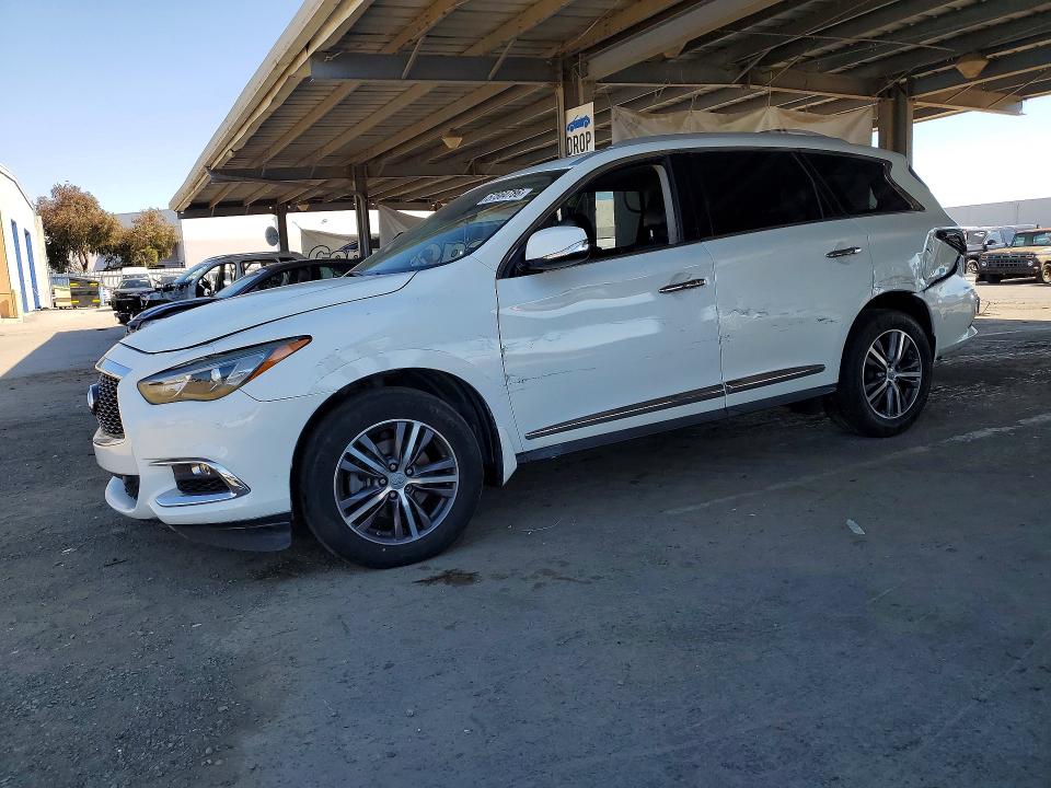 57564786 :رقم المزاد ، 5N1DL0MN2KC506375 vin ، 2019 Infiniti Qx60 مزاد بيع