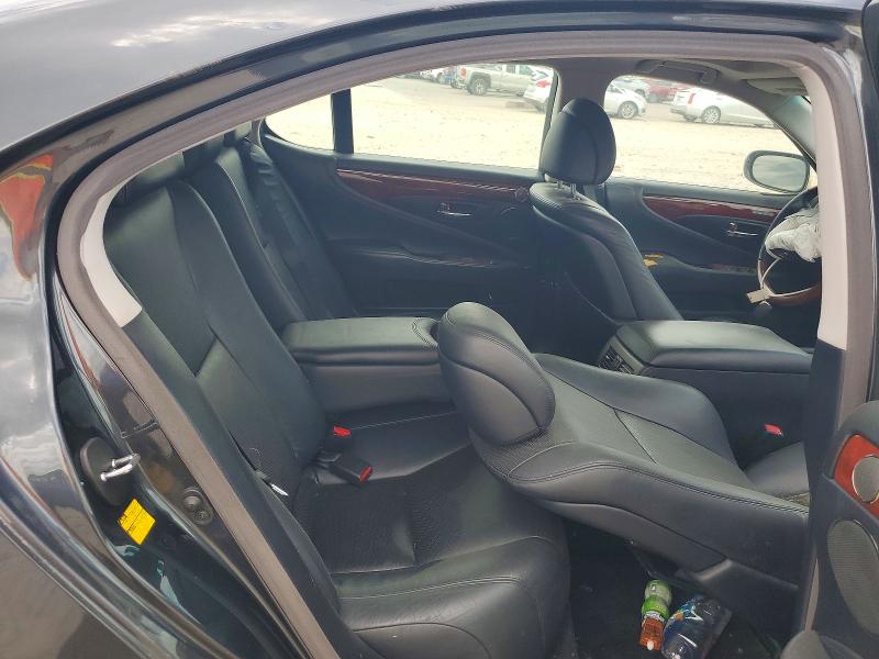 56970726 :رقم المزاد ، JTHCL5EF0A5006656 vin ، 2010 Lexus Ls مزاد بيع