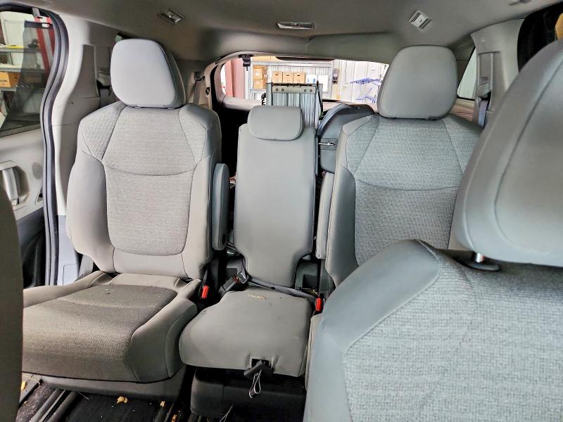 58296686 :رقم المزاد ، 5TDKSKFC6NS069389 vin ، 2022 Toyota Sienna مزاد بيع