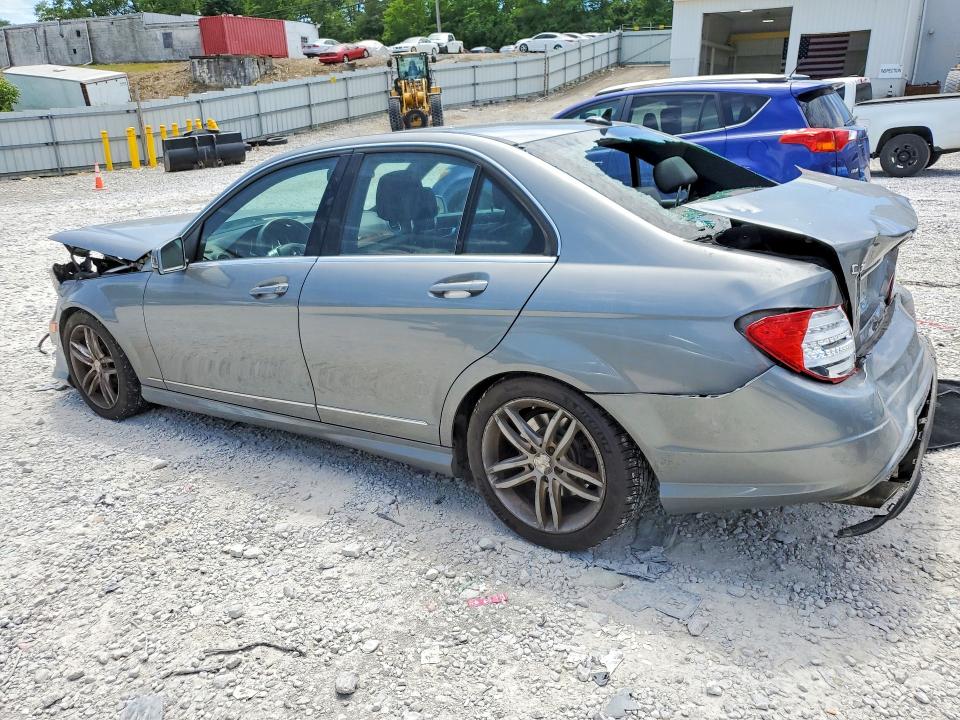 Продаж на аукціоні авто 2012 Mercedes-benz C, vin: WDDGF8BB3CR238134, номер лоту: 56408696