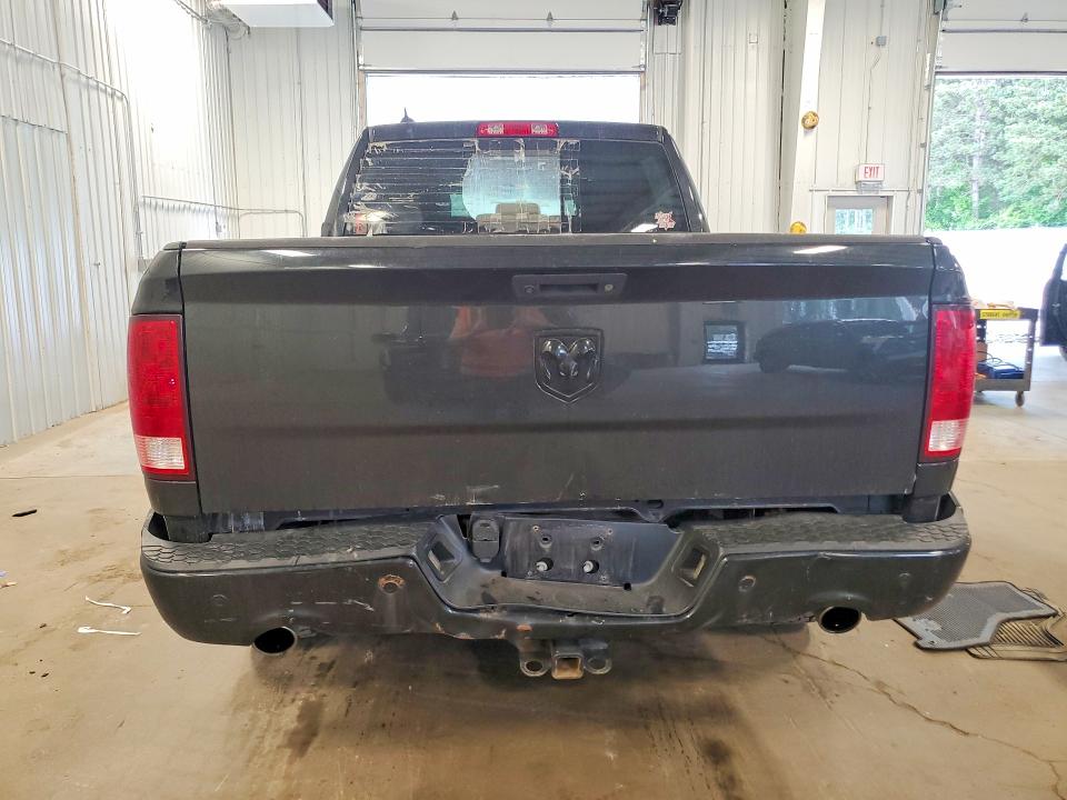 56295436 :رقم المزاد ، 1C6RR7TT7JS178867 vin ، 2018 Ram 1500 مزاد بيع