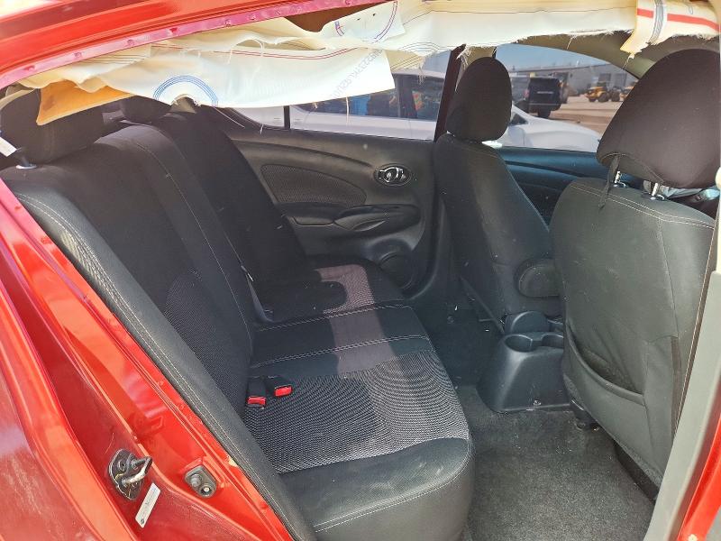 57551246 :رقم المزاد ، 3N1CN7AP7KL861476 vin ، 2019 Nissan Versa مزاد بيع