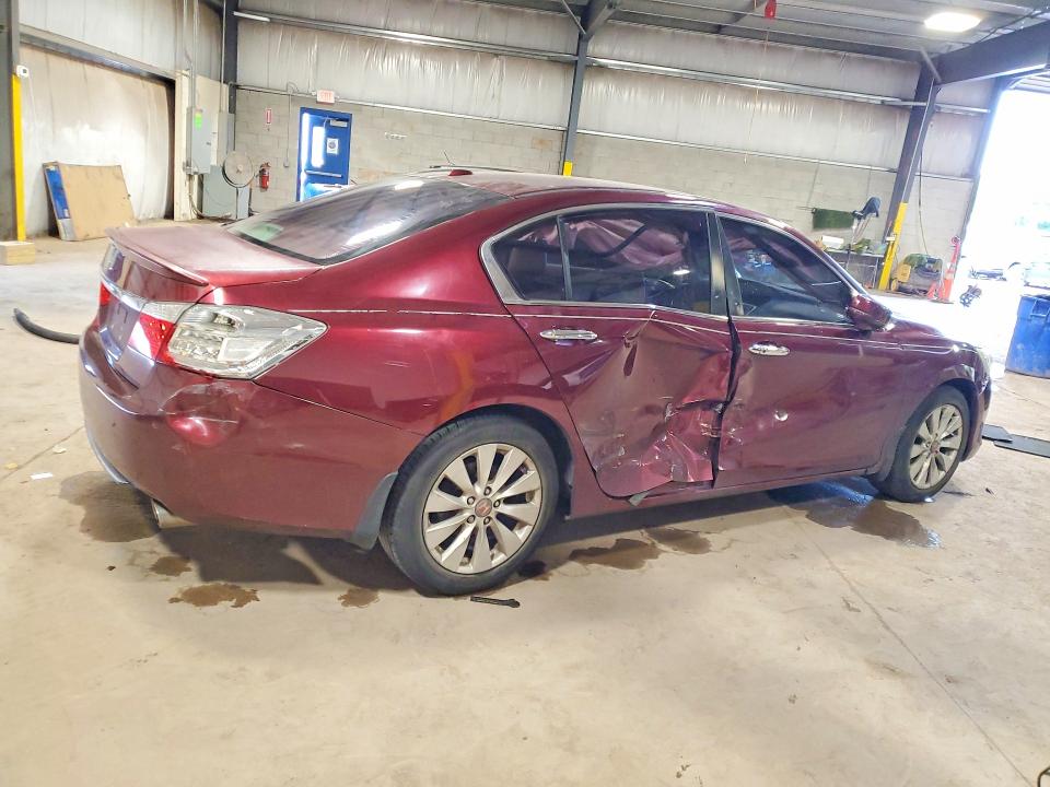 Продажа на аукционе авто 2015 Honda Accord, vin: 1HGCR2F87FA248486, номер лота: 57019596