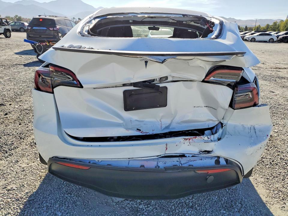 Продажа на аукционе авто 2023 Tesla Model Y, vin: 7SAYGAEE0PF686273, номер лота: 56712076