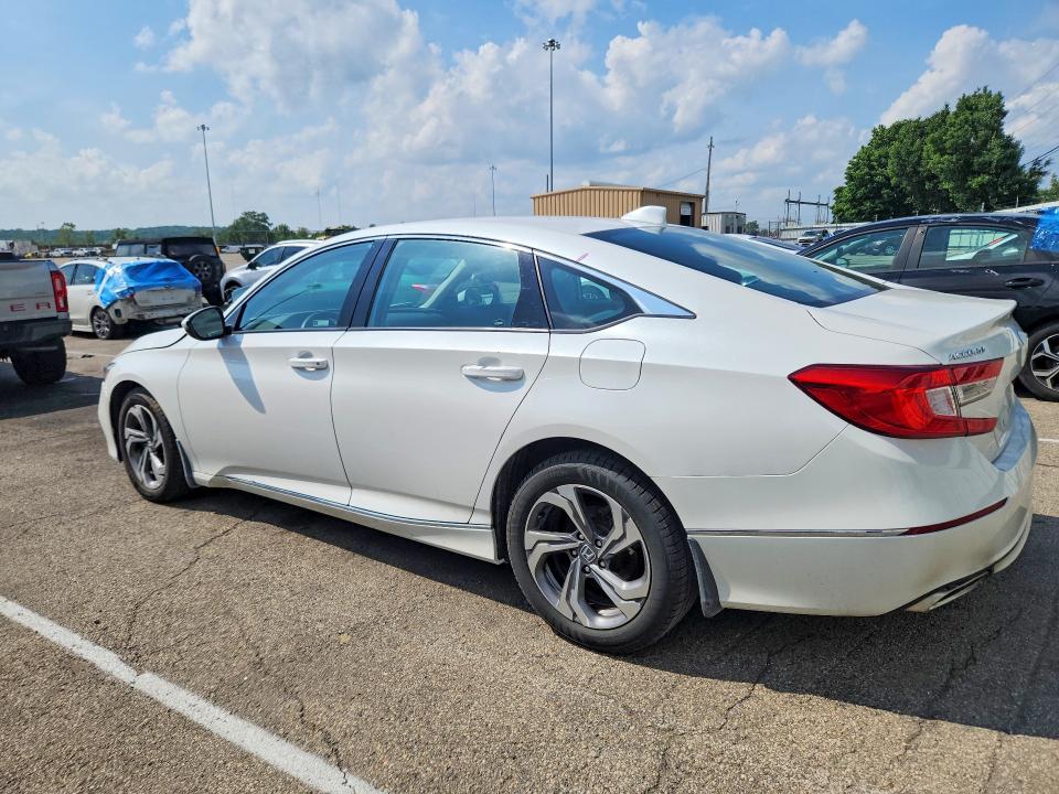 Продаж на аукціоні авто 2018 Honda Accord, vin: 1HGCV2F57JA009031, номер лоту: 56648106