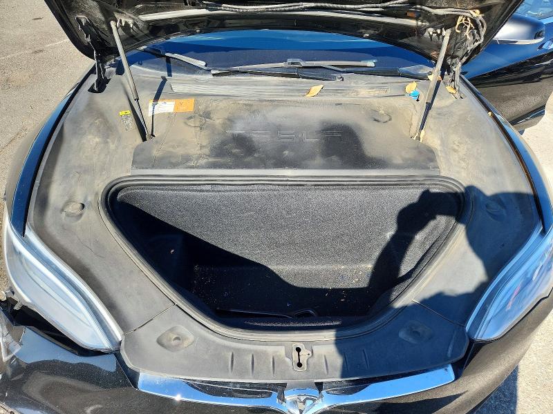 2018 Tesla Model S მანქანა იყიდება აუქციონზე, vin: 5YJSA1E28JF281554, აუქციონის ნომერი: 57498306
