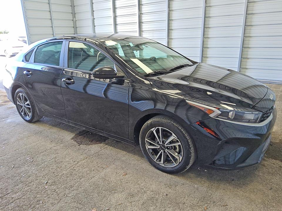2023 Kia Forte მანქანა იყიდება აუქციონზე, vin: 3KPF24AD0PE622063, აუქციონის ნომერი: 55706176