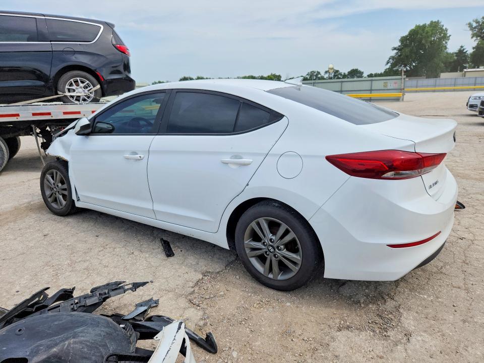 2017 Hyundai Elantra მანქანა იყიდება აუქციონზე, vin: 5NPD84LFXHH023978, აუქციონის ნომერი: 74516175