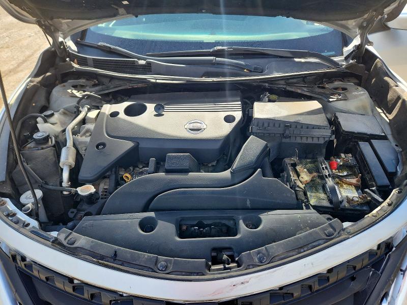 2013 Nissan Altima მანქანა იყიდება აუქციონზე, vin: 1N4AL3AP6DN522655, აუქციონის ნომერი: 57091526