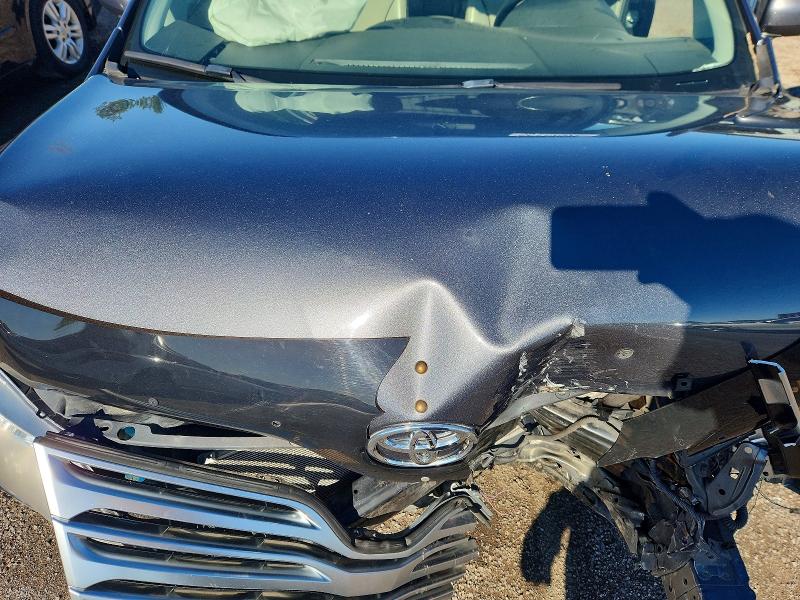 56112926 :رقم المزاد ، 4T3BA3BB8AU015722 vin ، 2010 Toyota Venza مزاد بيع