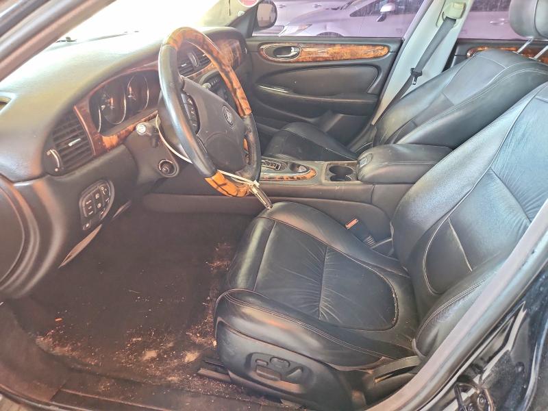 2007 Jaguar Xj8 მანქანა იყიდება აუქციონზე, vin: SAJWA71B17SH16795, აუქციონის ნომერი: 55990426