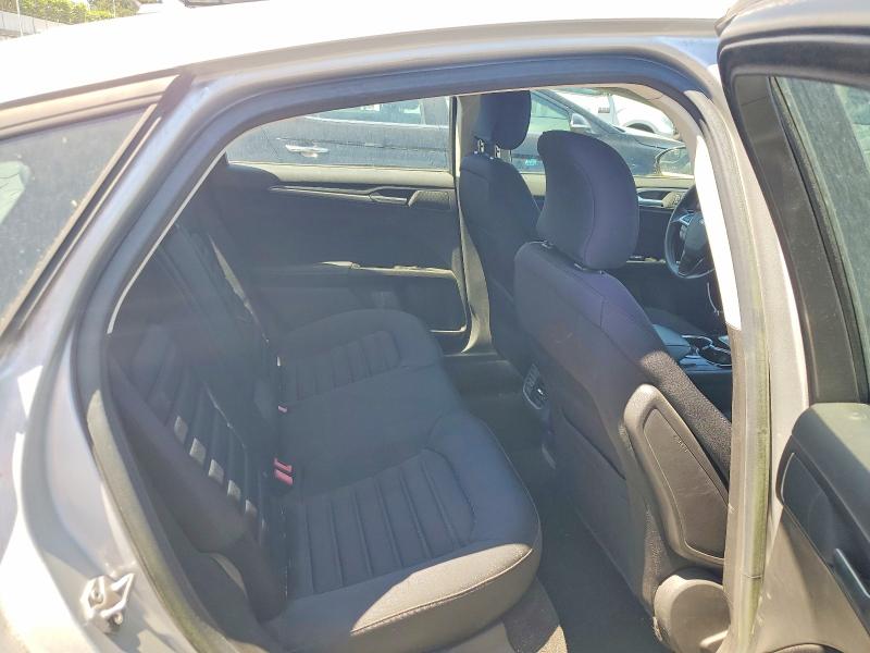 56185976 :رقم المزاد ، 3FA6P0LU0GR397245 vin ، 2016 Ford Fusion مزاد بيع