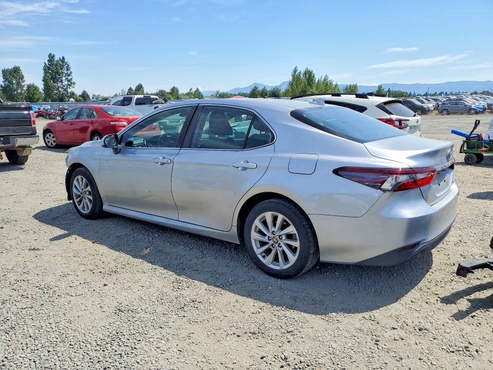 Продаж на аукціоні авто 2022 Toyota Camry, vin: 4T1C11AK0NU665914, номер лоту: 58040036