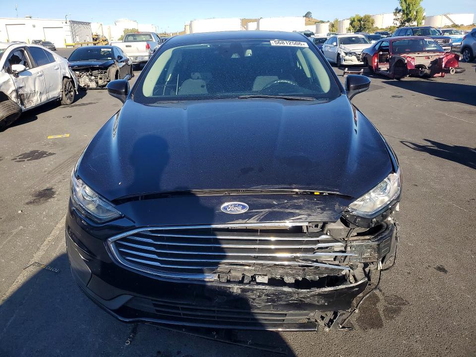 2020 Ford Fusion მანქანა იყიდება აუქციონზე, vin: 3FA6P0LU1LR142369, აუქციონის ნომერი: 56812506