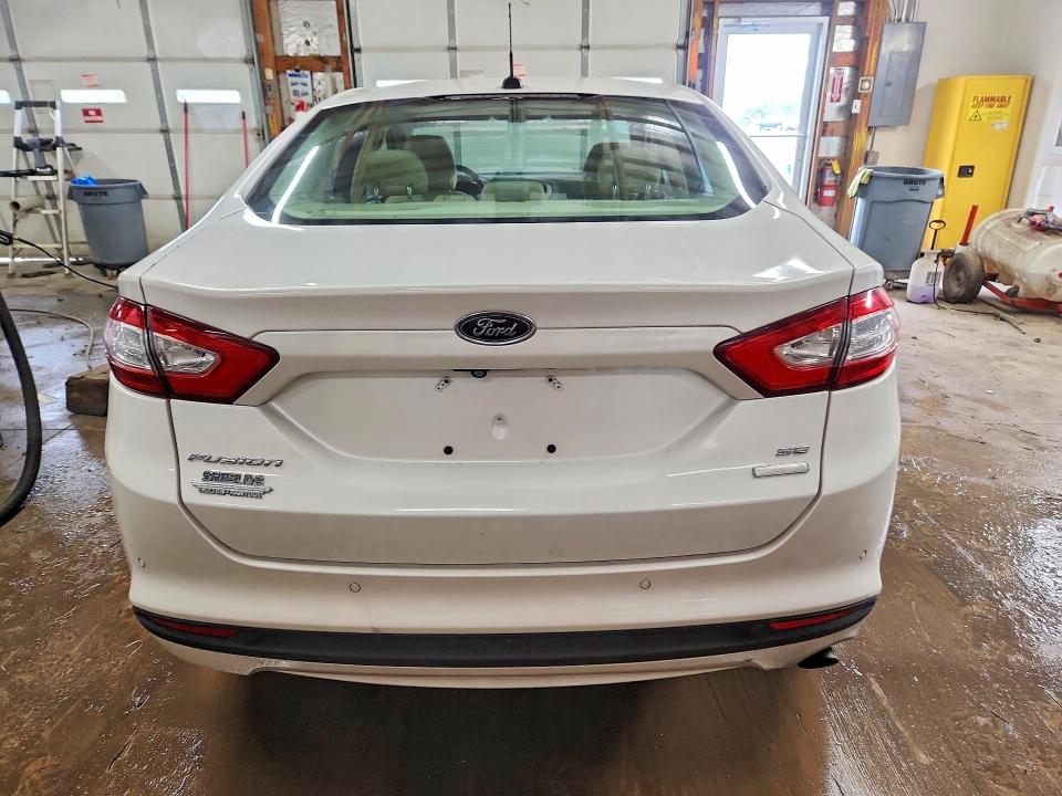 56940976 :رقم المزاد ، 3FA6P0HD9GR295581 vin ، 2016 Ford Fusion مزاد بيع