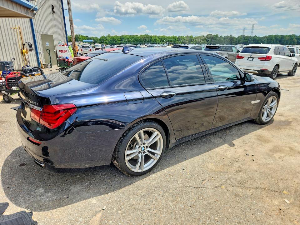 55313976 :رقم المزاد ، WBAYA6C59FGK16288 vin ، 2015 Bmw 740 مزاد بيع