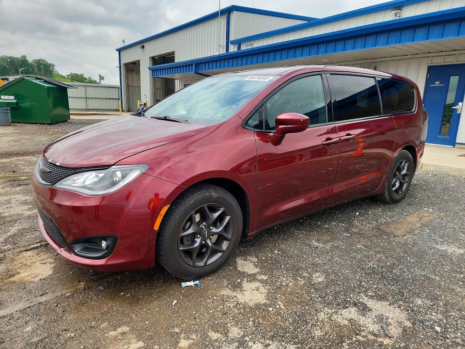 Продаж на аукціоні авто 2018 Chrysler Pacifica, vin: 2C4RC1FG3JR339531, номер лоту: 56476046