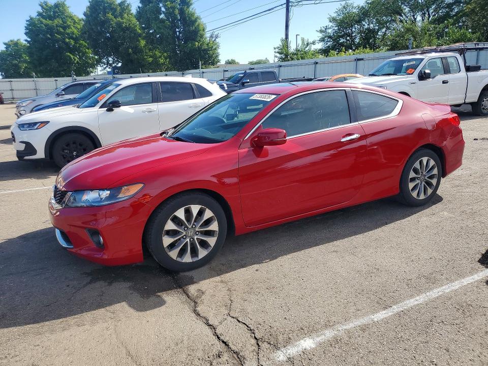 57383826 :رقم المزاد ، 1HGCT1B88FA005934 vin ، 2015 Honda Accord مزاد بيع