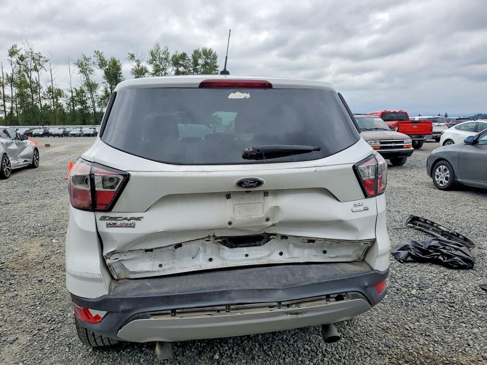 Auction sale of the 2017 Ford Escape, vin: 1FMCU9GD1HUE95629, lot number: 59324636