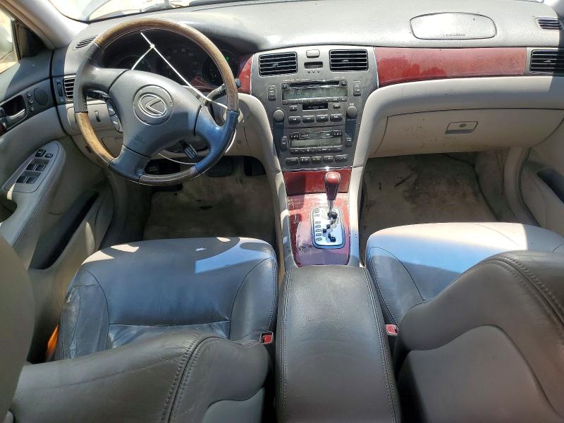 58210766 :رقم المزاد ، JTHBF30G320010903 vin ، 2002 Lexus Es مزاد بيع