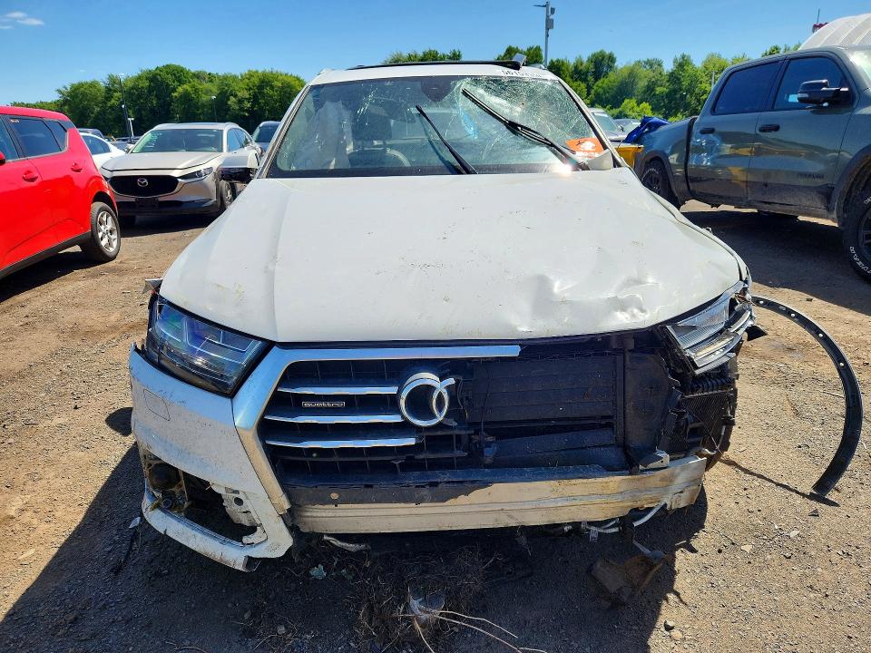 Продажа на аукционе авто 2019 Audi Q7, vin: WA1VAAF70KD004441, номер лота: 56153336