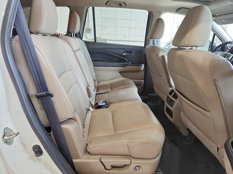 Продаж на аукціоні авто 2017 Honda Pilot, vin: 5FNYF6H59HB004632, номер лоту: 56403076