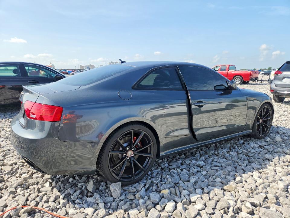 Продаж на аукціоні авто 2015 Audi Rs5, vin: WUAC6AFR1FA901083, номер лоту: 58313666