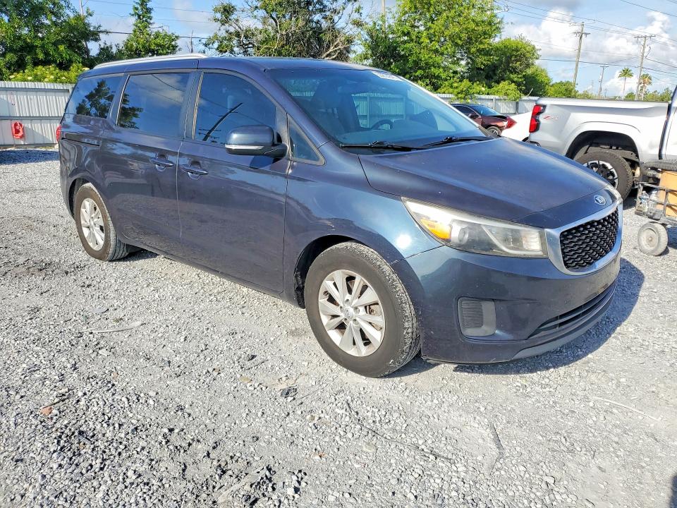 55814846 :رقم المزاد ، KNDMB5C18G6105678 vin ، 2016 Kia Sedona مزاد بيع