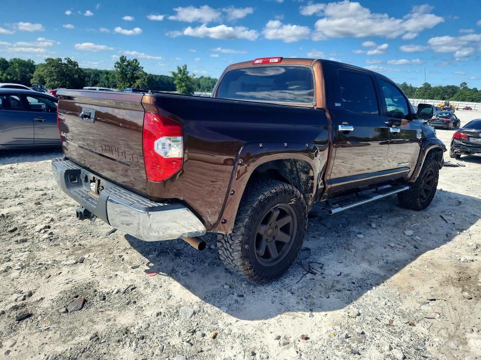 58595736 :رقم المزاد ، 5TFDW5F11GX520593 vin ، 2016 Toyota Tundra مزاد بيع