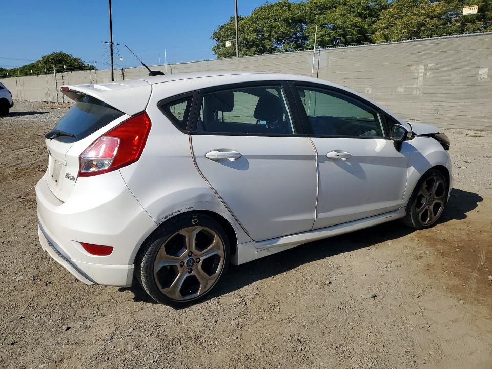 2016 Ford Fiesta მანქანა იყიდება აუქციონზე, vin: 3FADP4GX2GM130740, აუქციონის ნომერი: 57055756