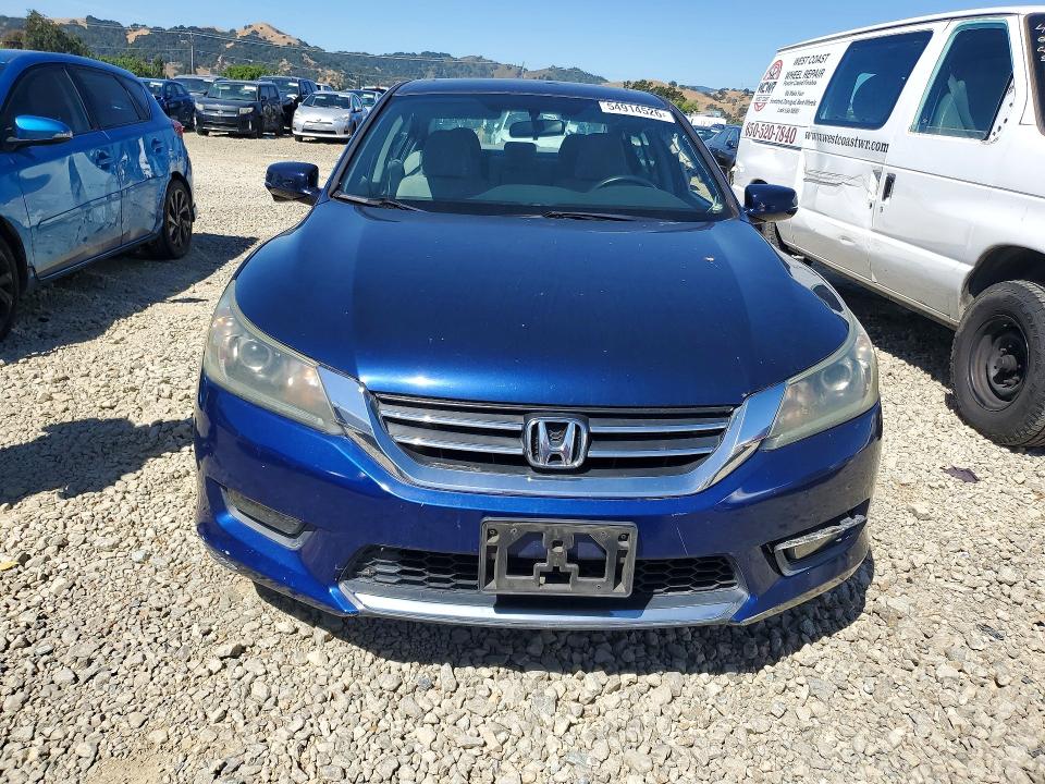 2015 Honda Accord მანქანა იყიდება აუქციონზე, vin: 1HGCR2F77FA114391, აუქციონის ნომერი: 54914526