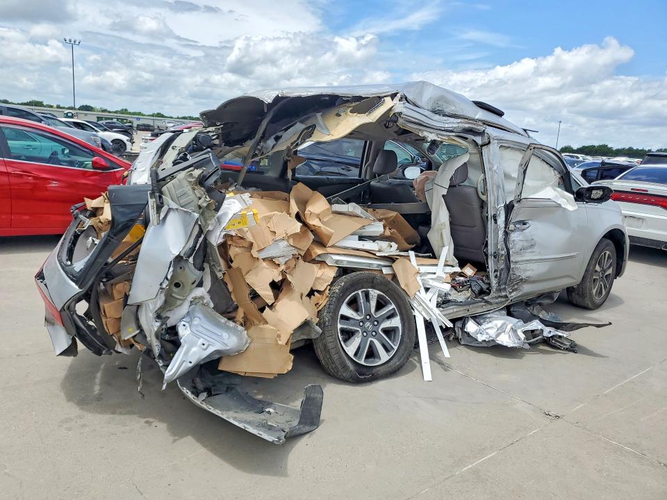 Продажа на аукционе авто 2015 Honda Odyssey, vin: 5FNRL5H97FB024398, номер лота: 56765796