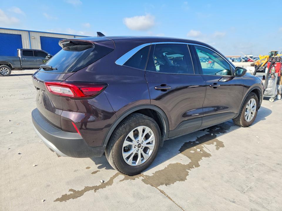 2023 Ford Escape მანქანა იყიდება აუქციონზე, vin: 1FMCU0GN8PUB05807, აუქციონის ნომერი: 56412306