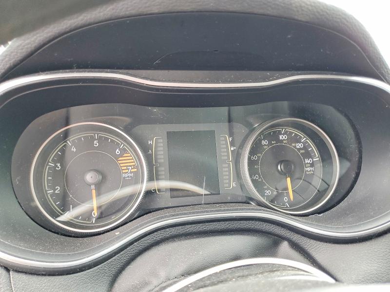 56354066 :رقم المزاد ، 1C4PJLCB5LD568560 vin ، 2020 Jeep Cherokee مزاد بيع