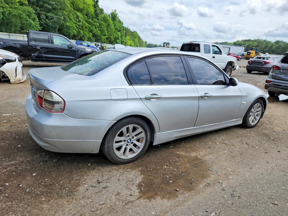 2007 Bmw 328 მანქანა იყიდება აუქციონზე, vin: WBAVA33577KX78366, აუქციონის ნომერი: 56512356