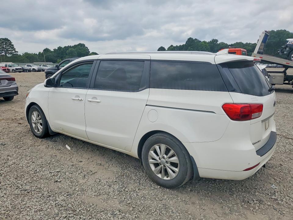 58810596 :رقم المزاد ، KNDMB5C18H6323007 vin ، 2017 Kia Sedona مزاد بيع