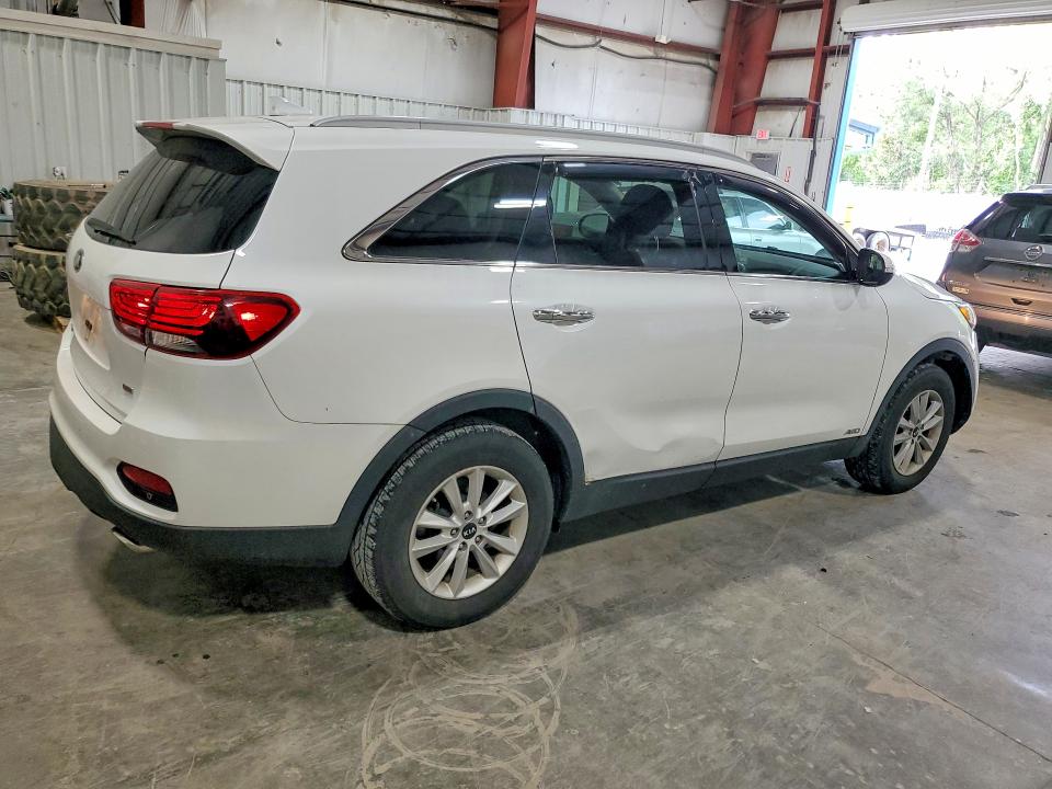 58361586 :رقم المزاد ، 5XYPGDA39KG568447 vin ، 2019 Kia Sorento مزاد بيع