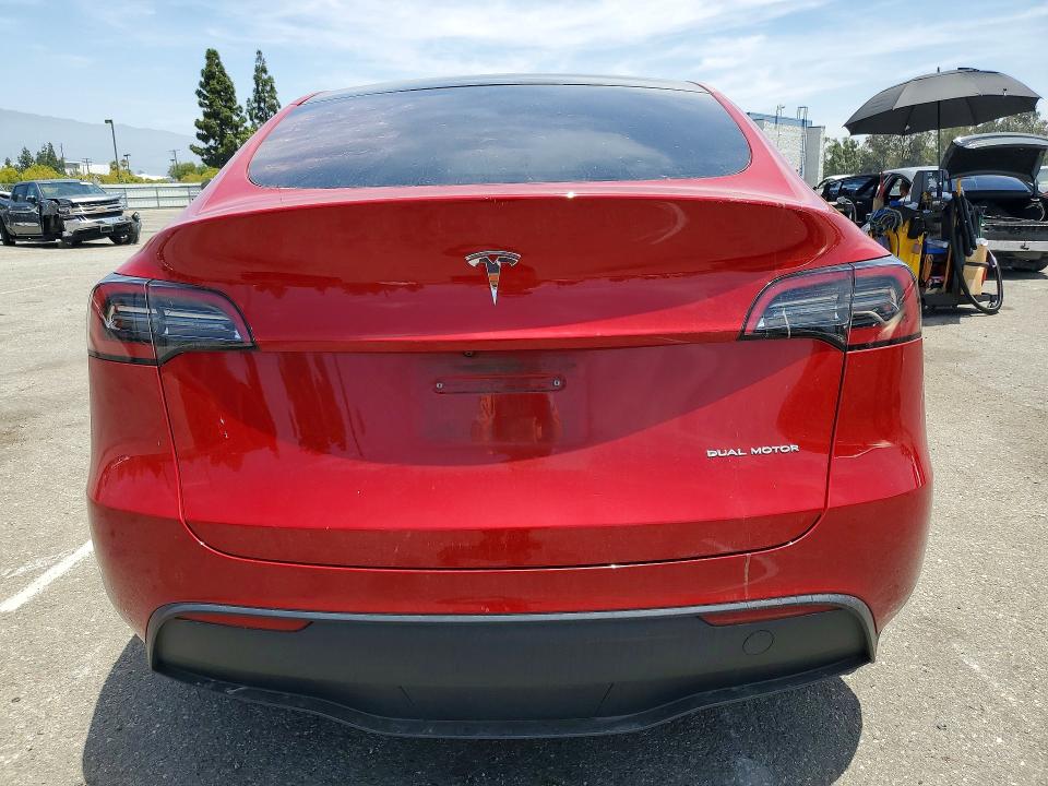 56084176 :رقم المزاد ، 7SAYGDEE8PA041921 vin ، 2023 Tesla Model Y مزاد بيع