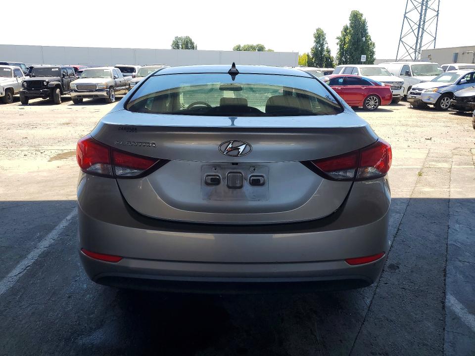 2015 Hyundai Elantra მანქანა იყიდება აუქციონზე, vin: 5NPDH4AE7FH614292, აუქციონის ნომერი: 58832296