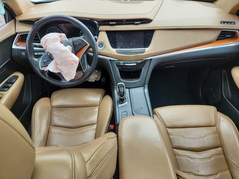 55794466 :رقم المزاد ، 1GYKNFRS0HZ137264 vin ، 2017 Cadillac Xt5 مزاد بيع