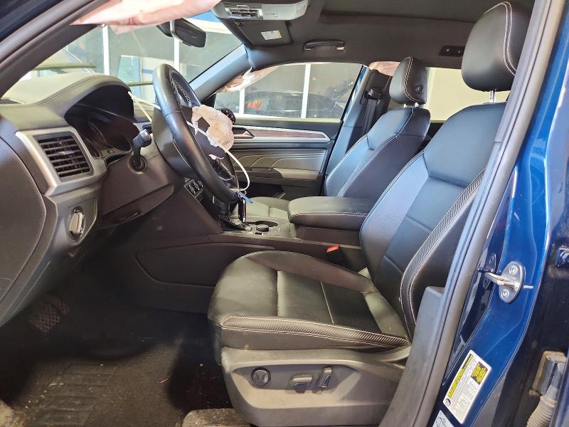56586126 :رقم المزاد ، 1V2KC2CAXMC206316 vin ، 2021 Volkswagen Atlas Cross Sport مزاد بيع