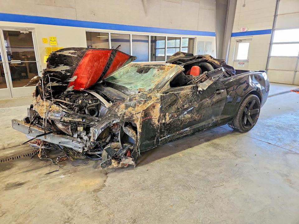 55934096 :رقم المزاد ، 2G1FK3DJ2B9163274 vin ، 2011 Chevrolet Camaro مزاد بيع