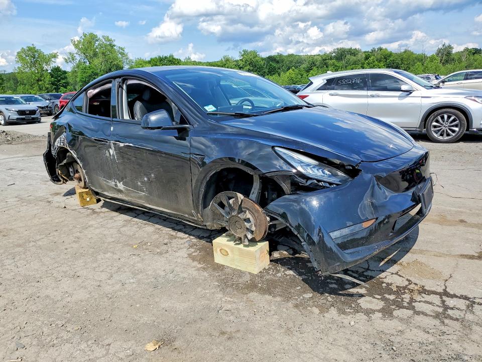 59172216 :رقم المزاد ، 7SAYGDEE2PA126169 vin ، 2023 Tesla Model Y مزاد بيع