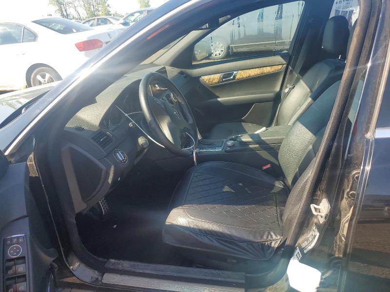 58628876 :رقم المزاد ، WDDGF81X89F327057 vin ، 2009 Mercedes-benz C مزاد بيع